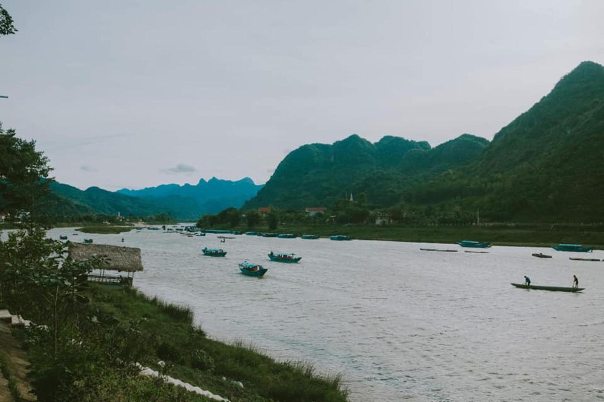 Riverview Home Phong Nha Exterior photo